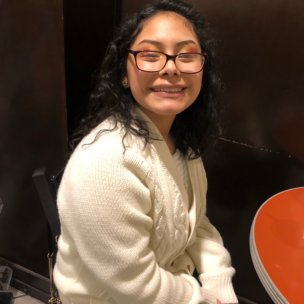 Meet your Posher, Ivette